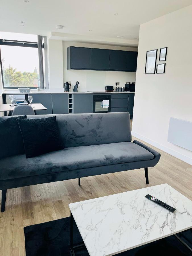 Stunning One Bedroom Apartment In Old Trafford Манчестер Экстерьер фото