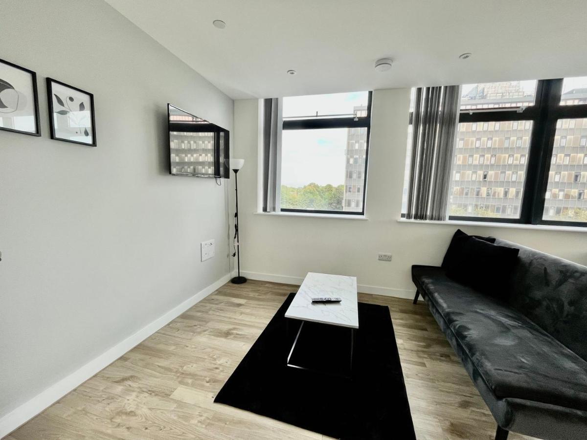 Stunning One Bedroom Apartment In Old Trafford Манчестер Экстерьер фото